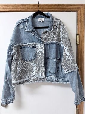 Oh Light Blue Leopard-Print Patchwork Denim Jacket